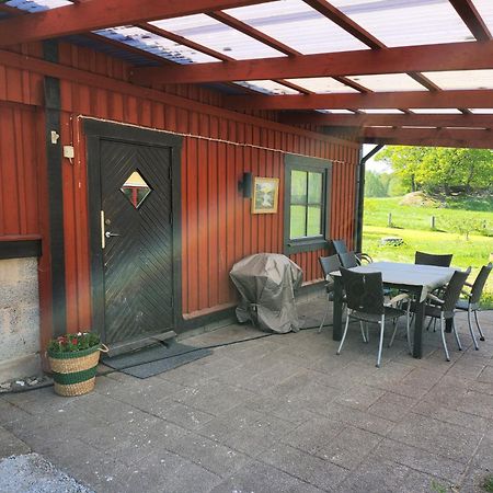 Stuga Pa Landet Asarum Exterior photo